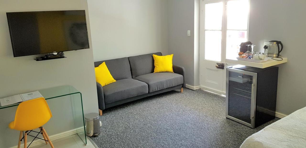 The Vibe Dorp Street Bed and Breakfast Stellenbosch Buitenkant foto